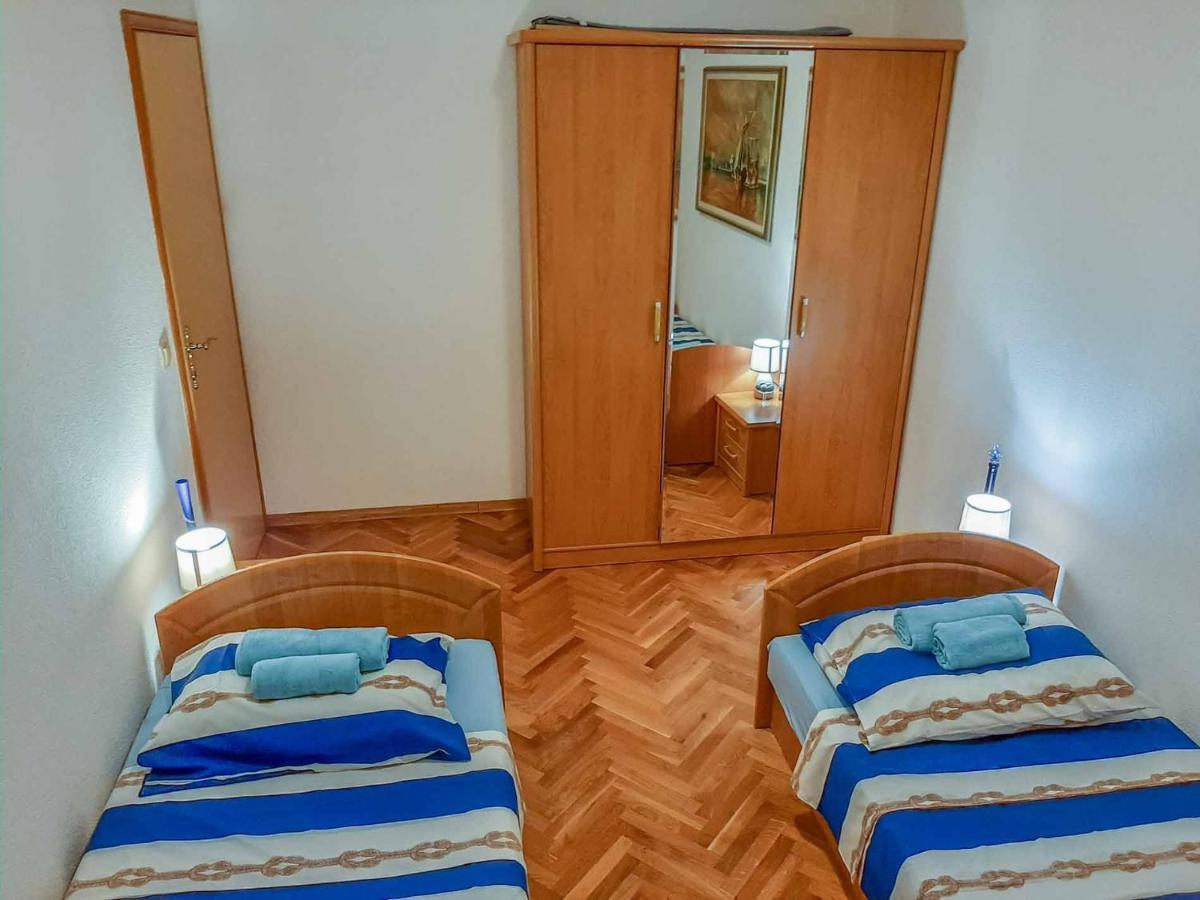 Apartman Mauro มาลินสกา ภายนอก รูปภาพ