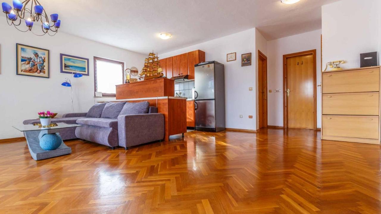 Apartman Mauro มาลินสกา ภายนอก รูปภาพ